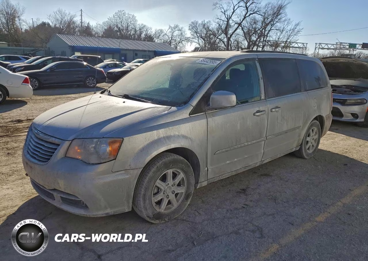 2011 Chrysler Town & Country Touring