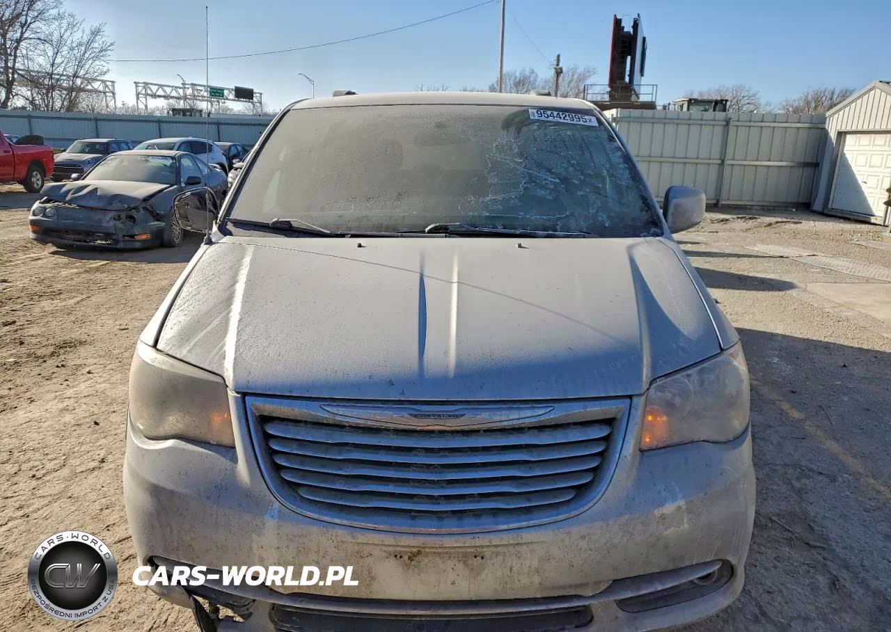 2011 Chrysler Town & Country Touring VIN:2A4RR5DG9BR687516 - 5