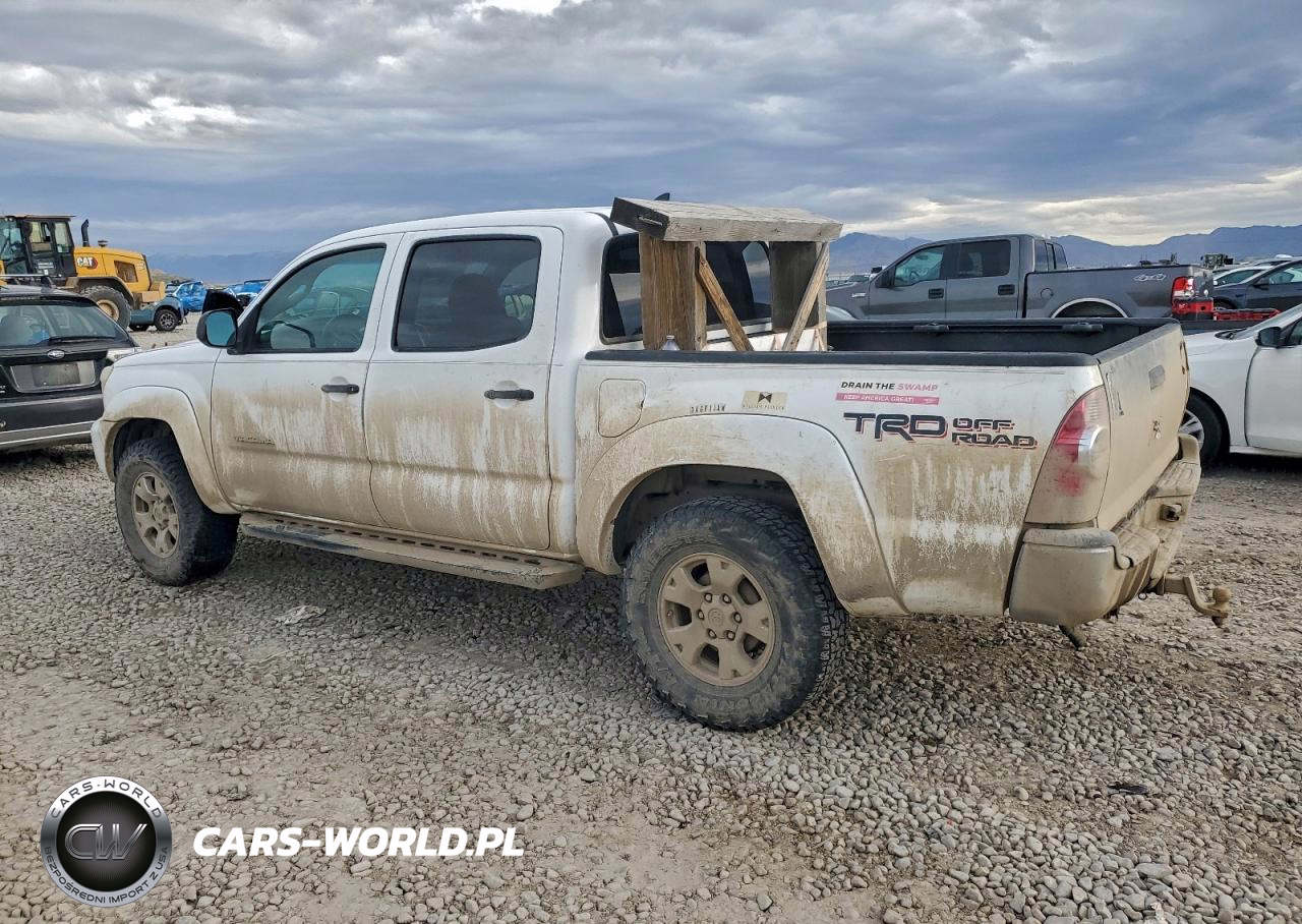 2015 Toyota Tacoma Double Cab VIN:3TMLU4EN6FM184637 - 2