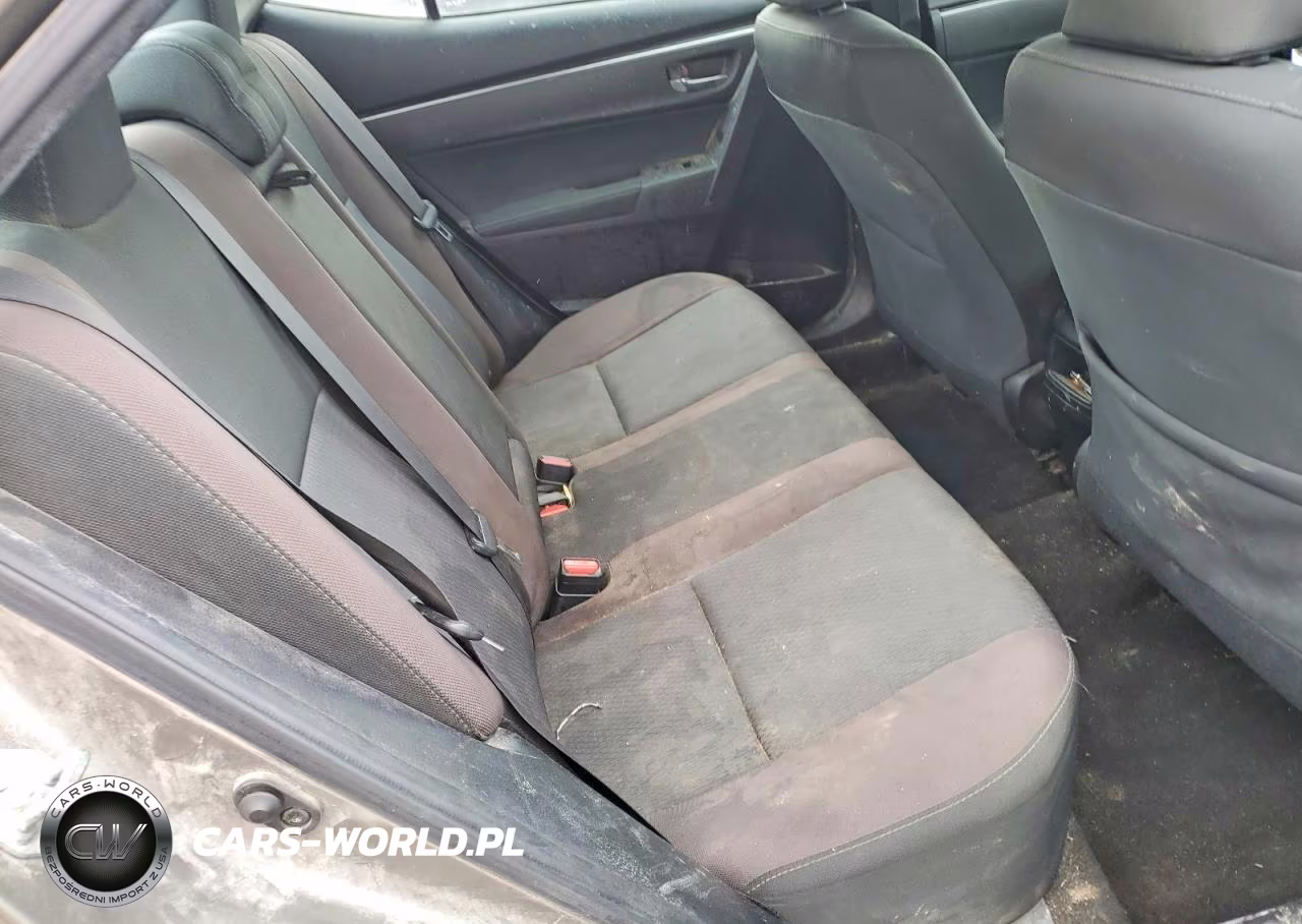 2018 Toyota Corolla L VIN:2T1BURHE0JC055010 - 10