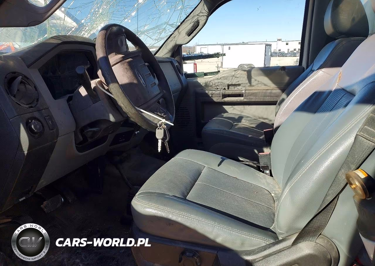 2015 Ford F550 Super Duty Utility - Service Truck VIN:1FDUF5HT1FED56251 - 7