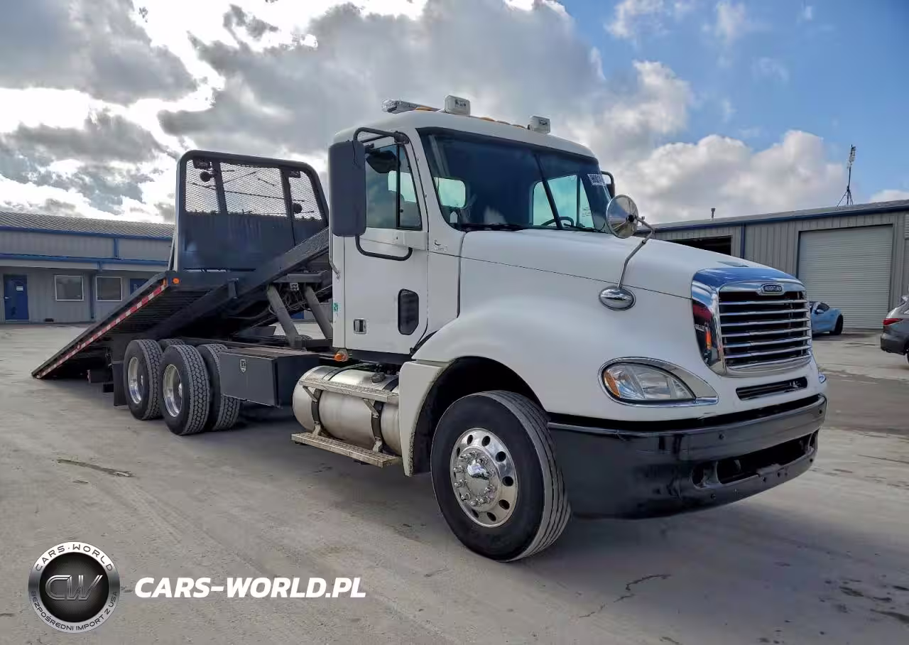 FREIGHTLINER COLUMBIA