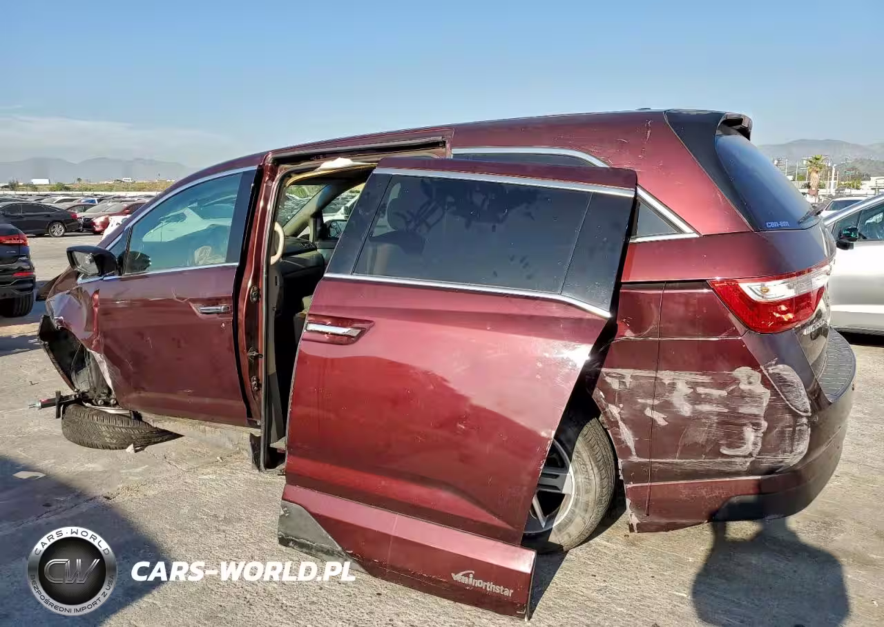 2012 Honda Odyssey Touring VIN:5FNRL5H96CB018832 - 2