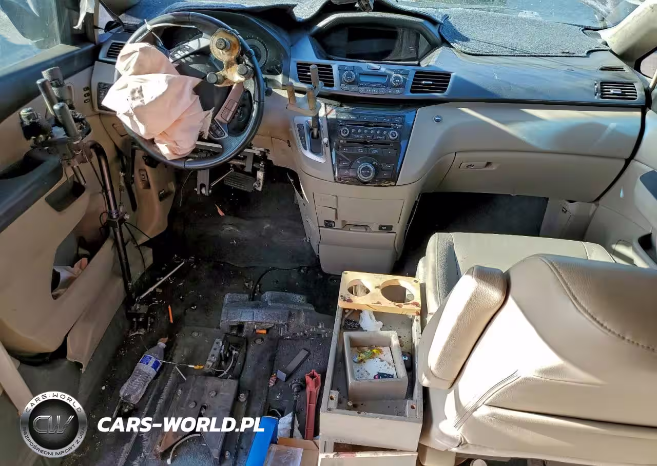 2012 Honda Odyssey Touring VIN:5FNRL5H96CB018832 - 8