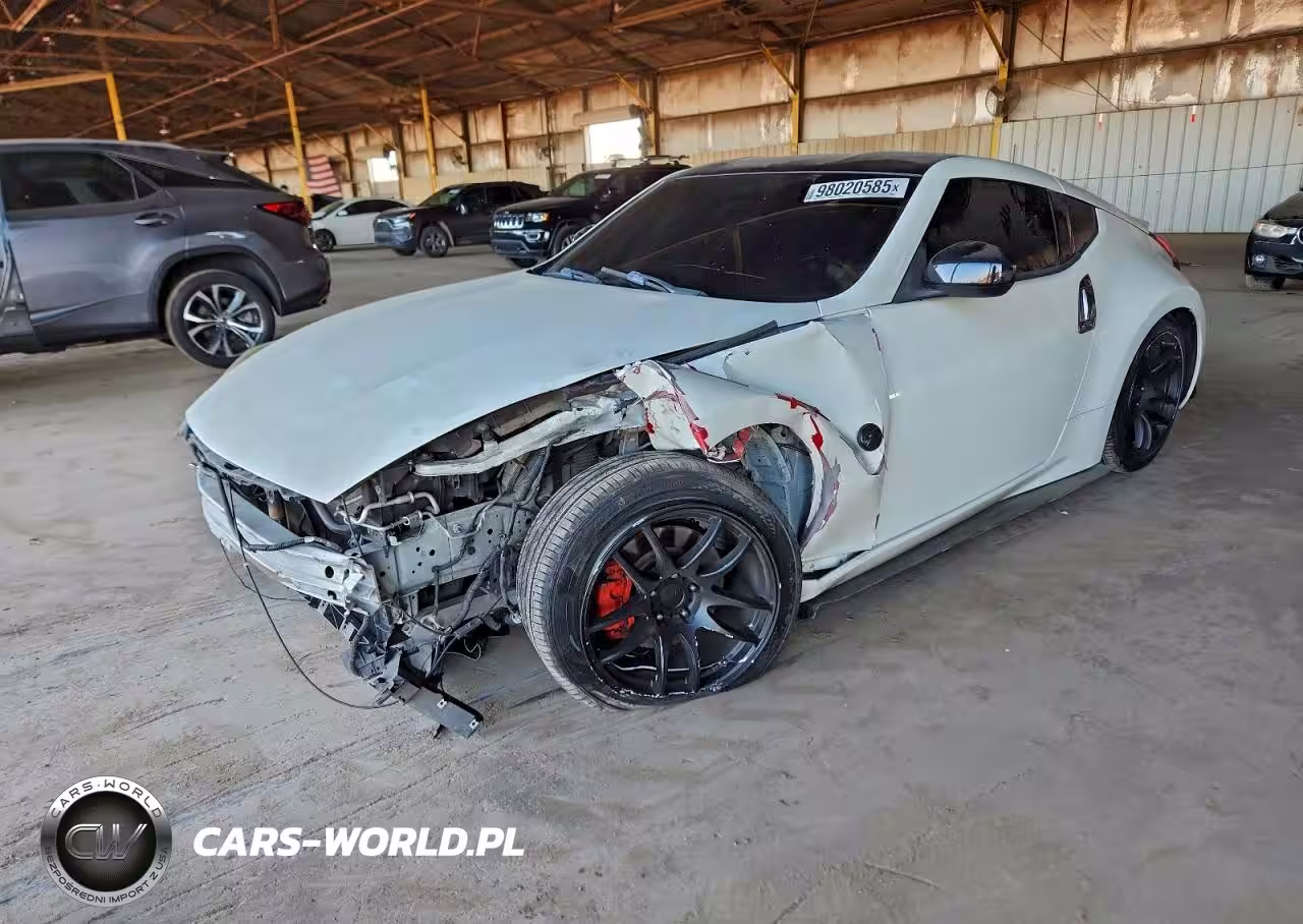 2019 Nissan 370Z Base