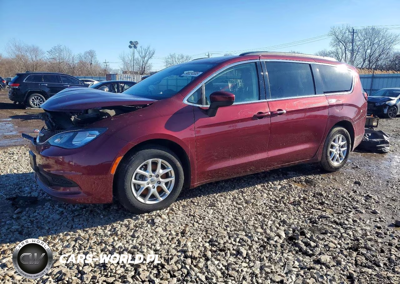 2021 Chrysler Voyager Lxi