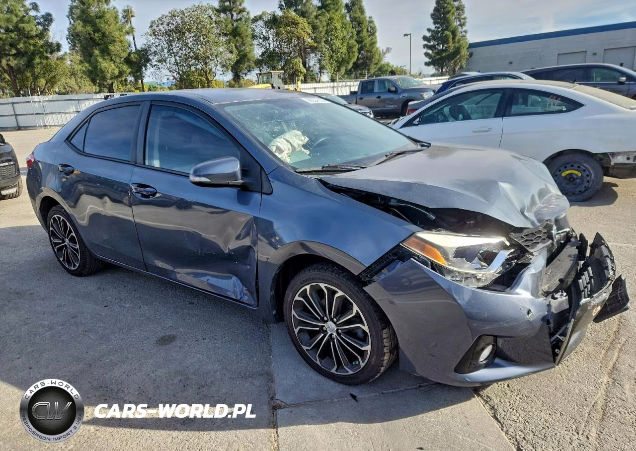 2016 Toyota Corolla L VIN:5YFBURHE2GP467289 - 4