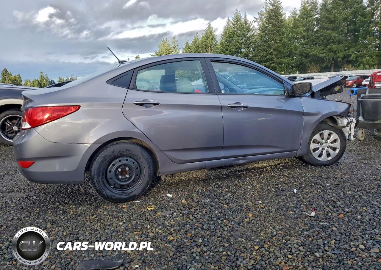 2015 Hyundai Accent Gls VIN:KMHCT4AE6FU807514 - 3