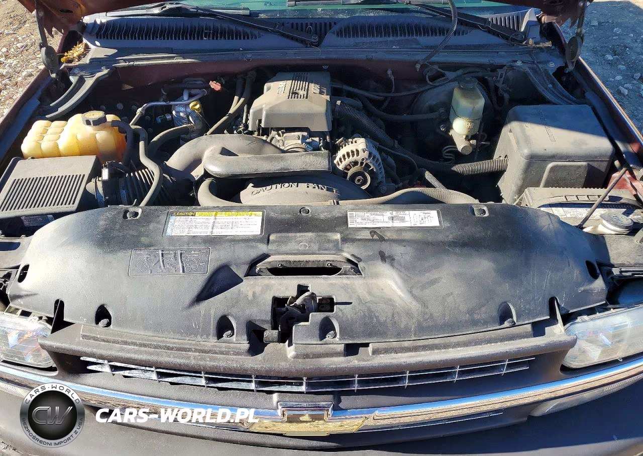 1999 Chevrolet Silverado C1500 VIN:1GCEC14T8XZ152251 - 11