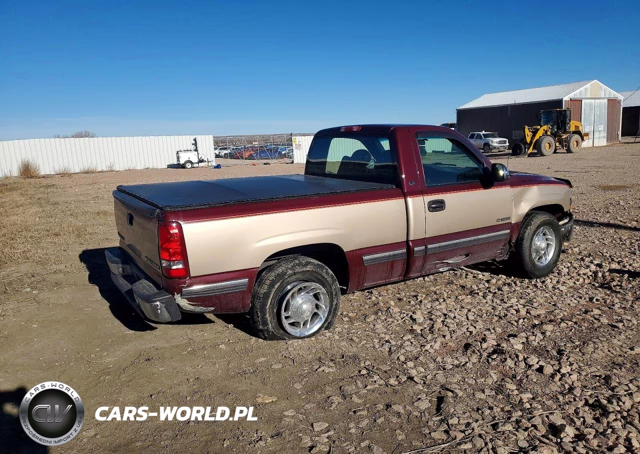 1999 Chevrolet Silverado C1500 VIN:1GCEC14T8XZ152251 - 3