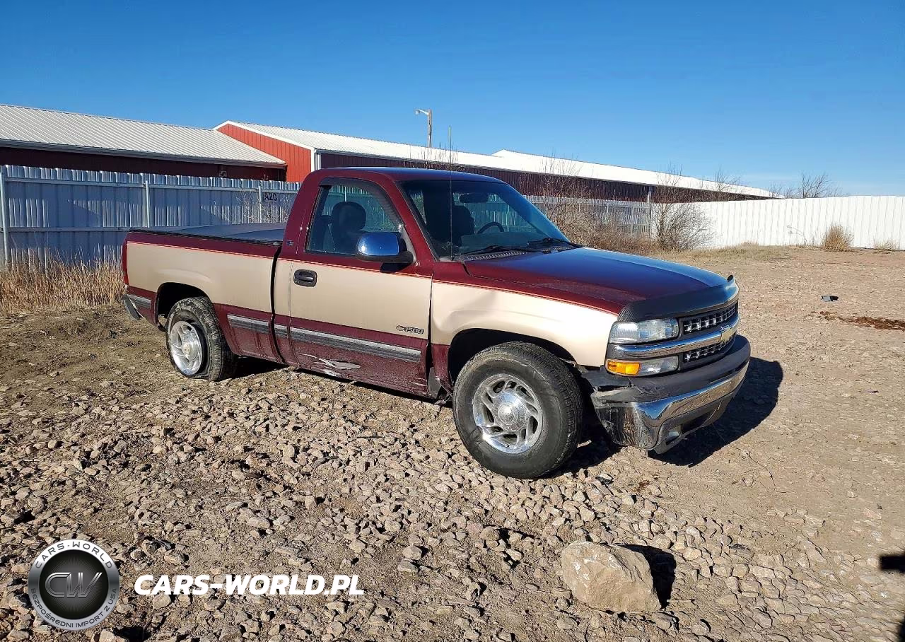 1999 Chevrolet Silverado C1500 VIN:1GCEC14T8XZ152251 - 4