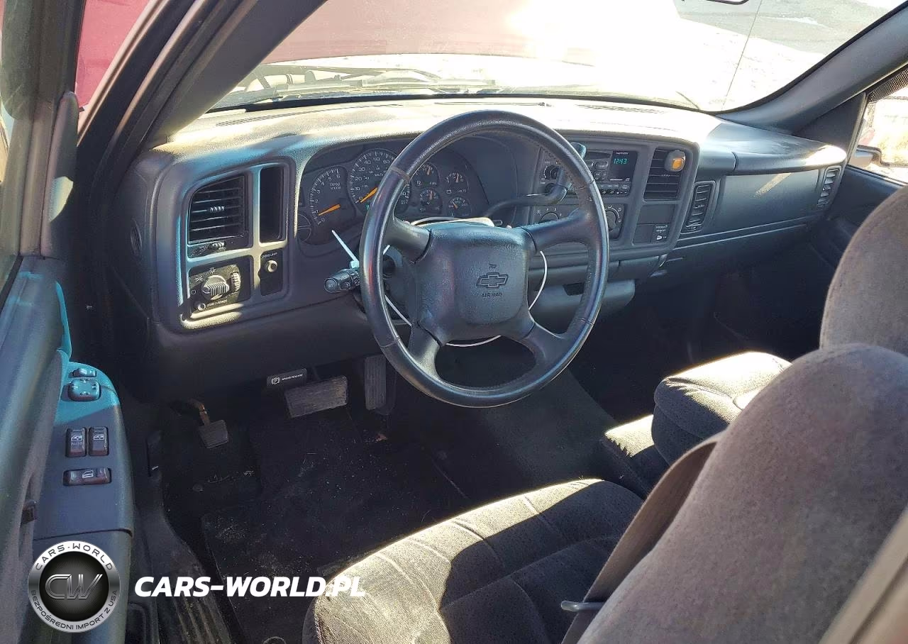 1999 Chevrolet Silverado C1500 VIN:1GCEC14T8XZ152251 - 8