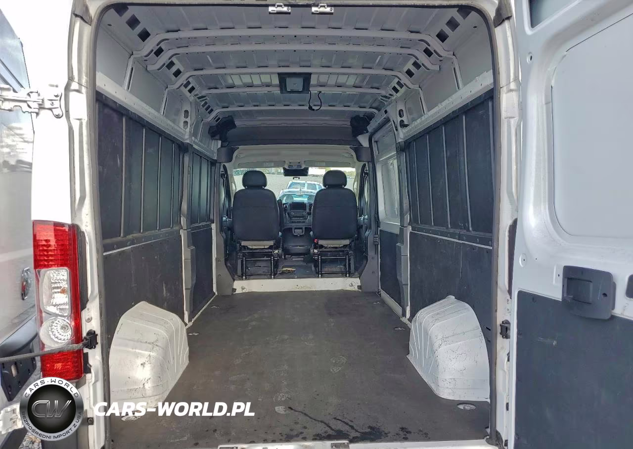 2025 Ram Promaster 3500 Delivery Van VIN:3C6MRVHG9SE546173 - 10