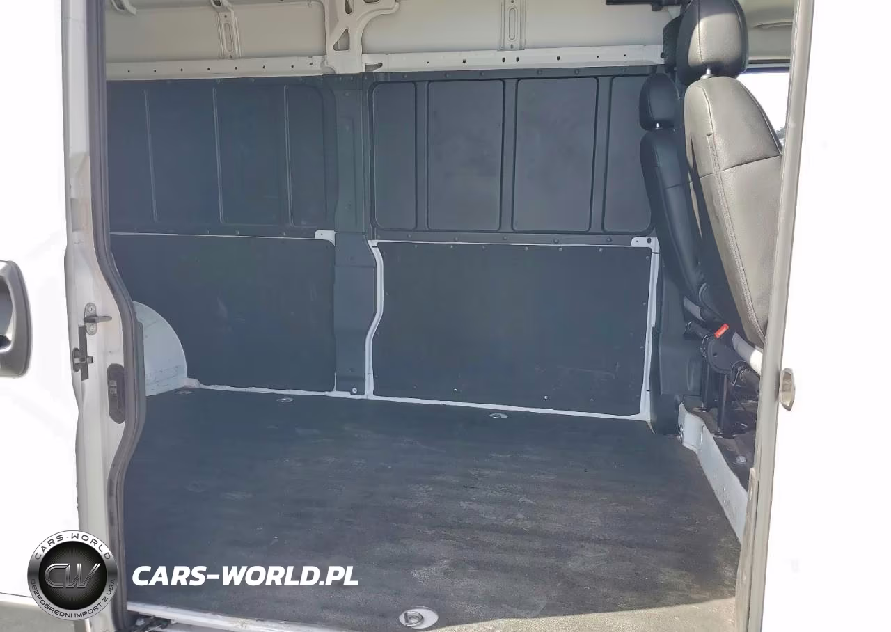 2025 Ram Promaster 3500 Delivery Van VIN:3C6MRVHG9SE546173 - 11