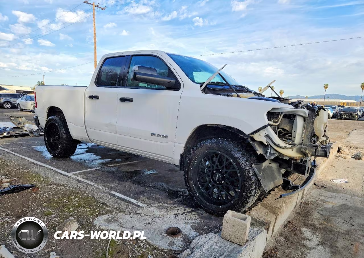 2020 Ram 1500 Tradesman VIN:1C6SRECG6LN386023 - 4