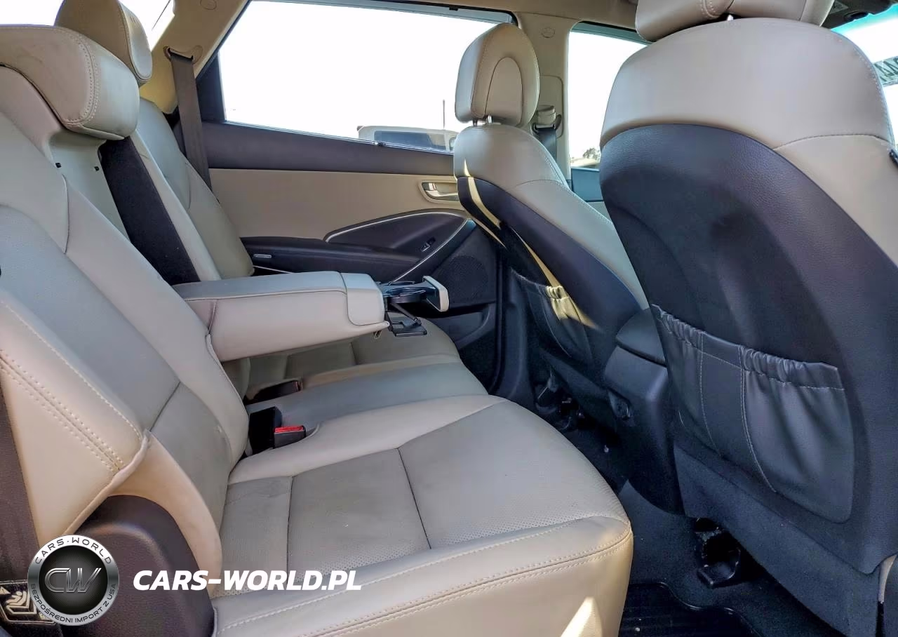2018 Hyundai Santa Fe Se VIN:KM8SNDHF9JU262048 - 10