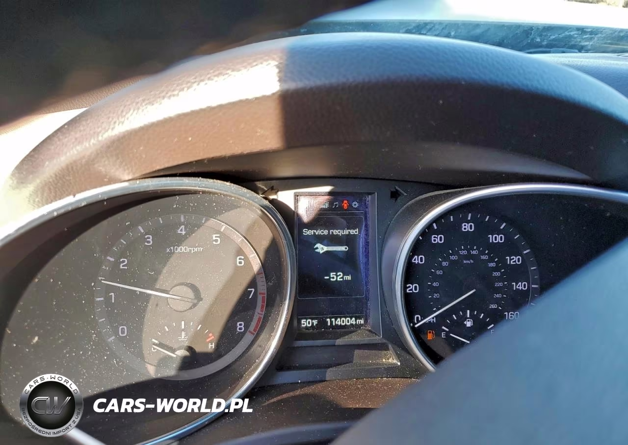 2018 Hyundai Santa Fe Se VIN:KM8SNDHF9JU262048 - 9