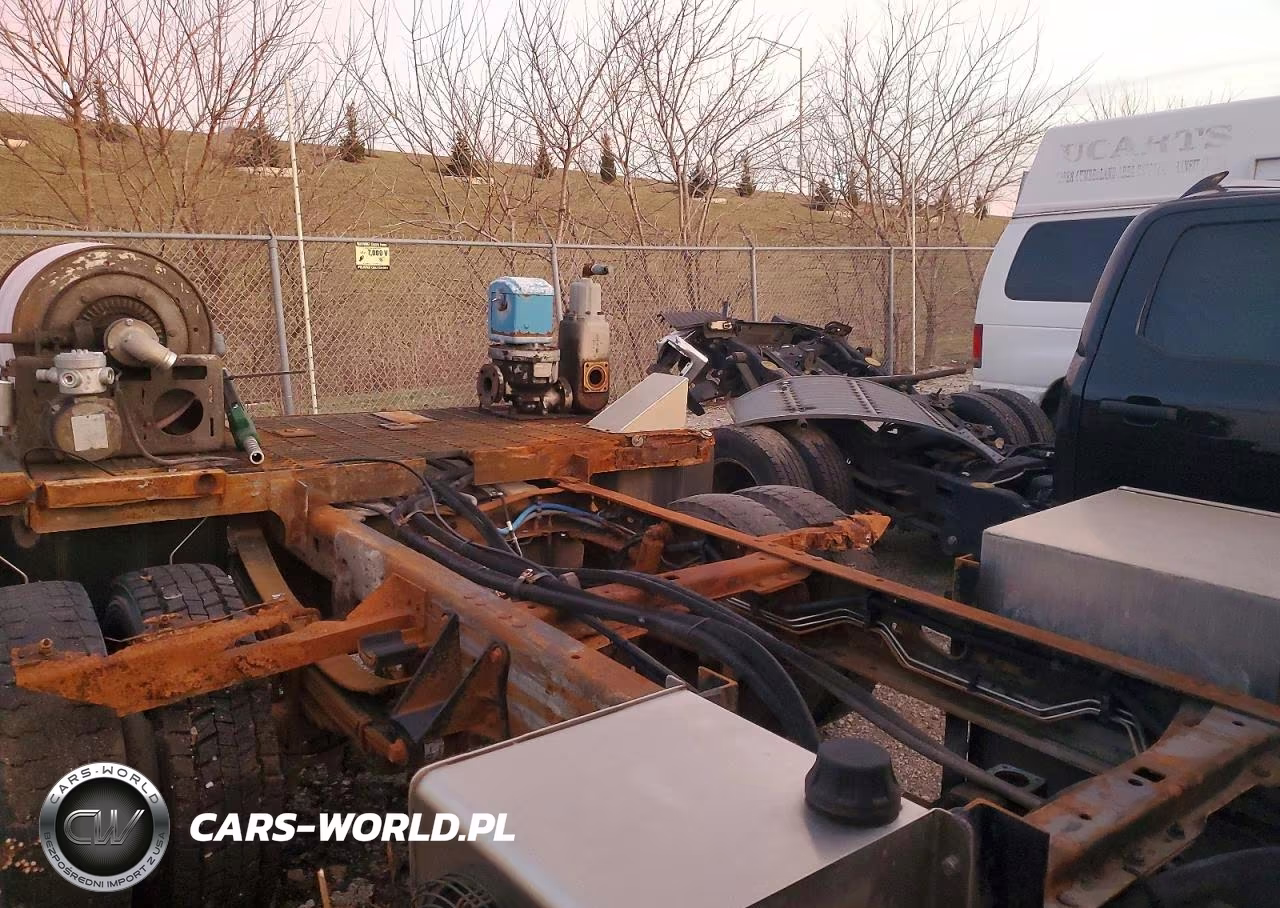 2001 Ford F450 Super Duty Truck Cab And Chassis VIN:1FDXF46F51EA21474 - 10