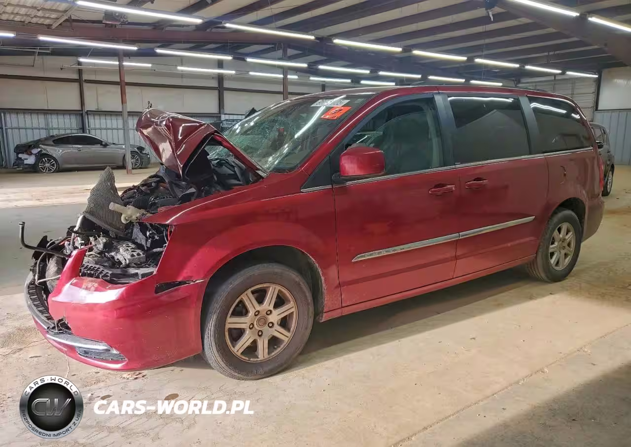2012 Chrysler Town & Country Touring