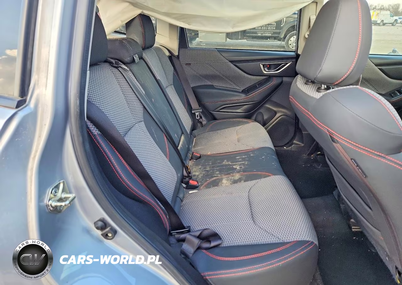 2019 Subaru Forester Sport VIN:JF2SKAJC9KH522259 - 10