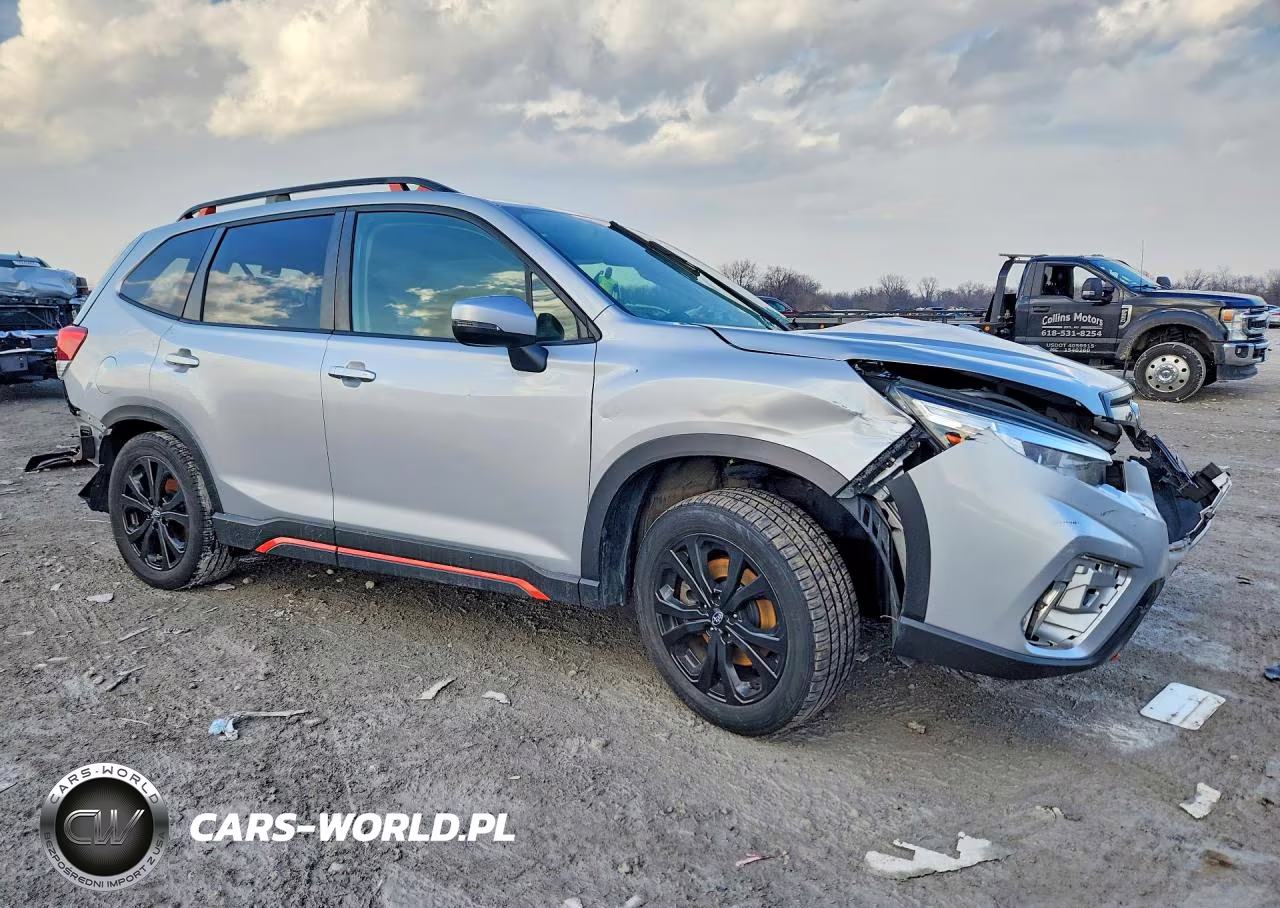 2019 Subaru Forester Sport VIN:JF2SKAJC9KH522259 - 4