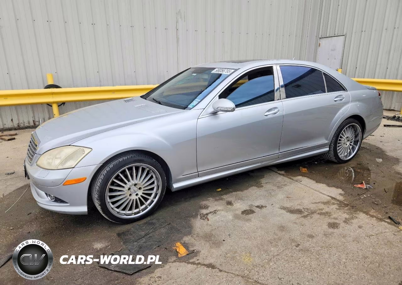 Główne zdjęcie 2008 Mercedes-Benz S 550