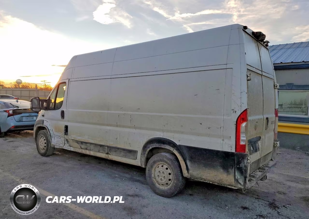 2023 Ram Promaster 3500 Delivery Van VIN:3C6MRVZG9PE586842 - 2