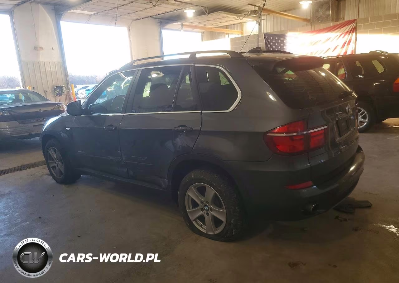2013 BMW X5 xDrive35I VIN:5UXZV4C55D0E09240 - 2