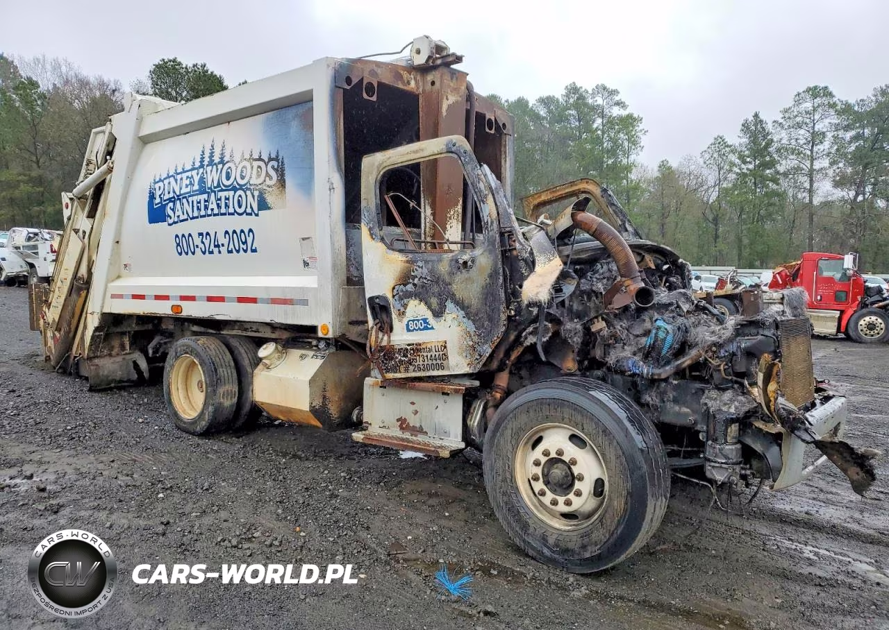 2019 Freightliner Business Class M2 Refuse Truck
