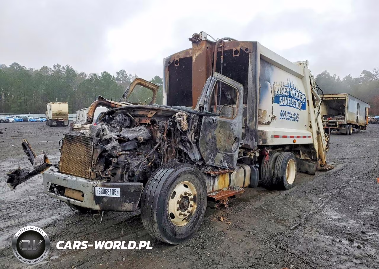 2019 Freightliner Business Class M2 Refuse Truck VIN:1FVACXFE1KHKD7866 - 2