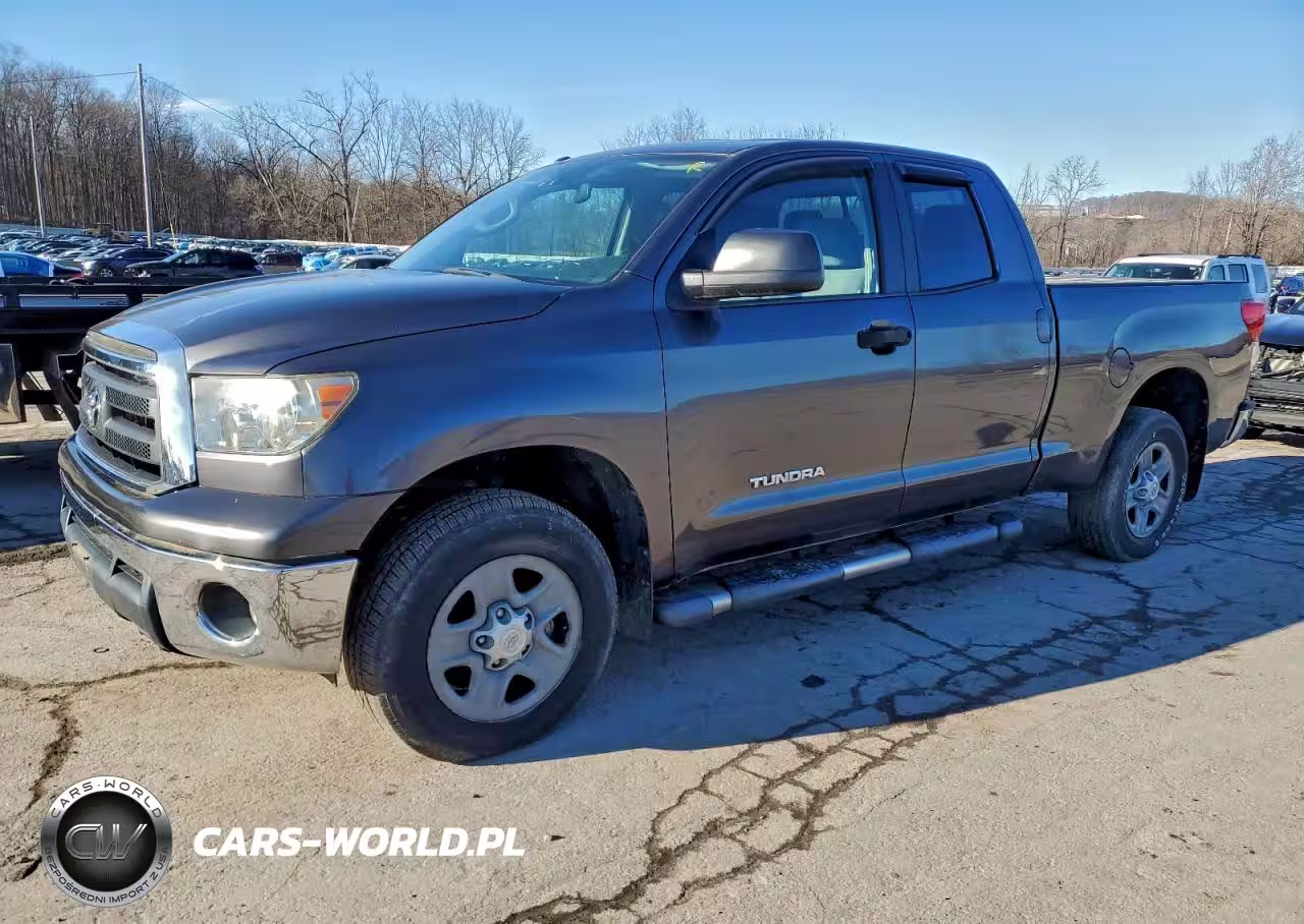 2013 Toyota Tundra Double Cab Sr5