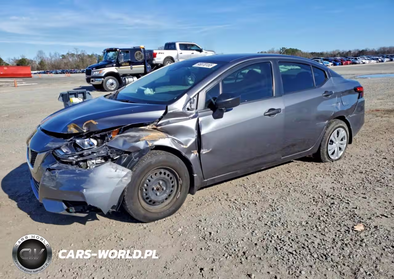 2022 Nissan Versa S