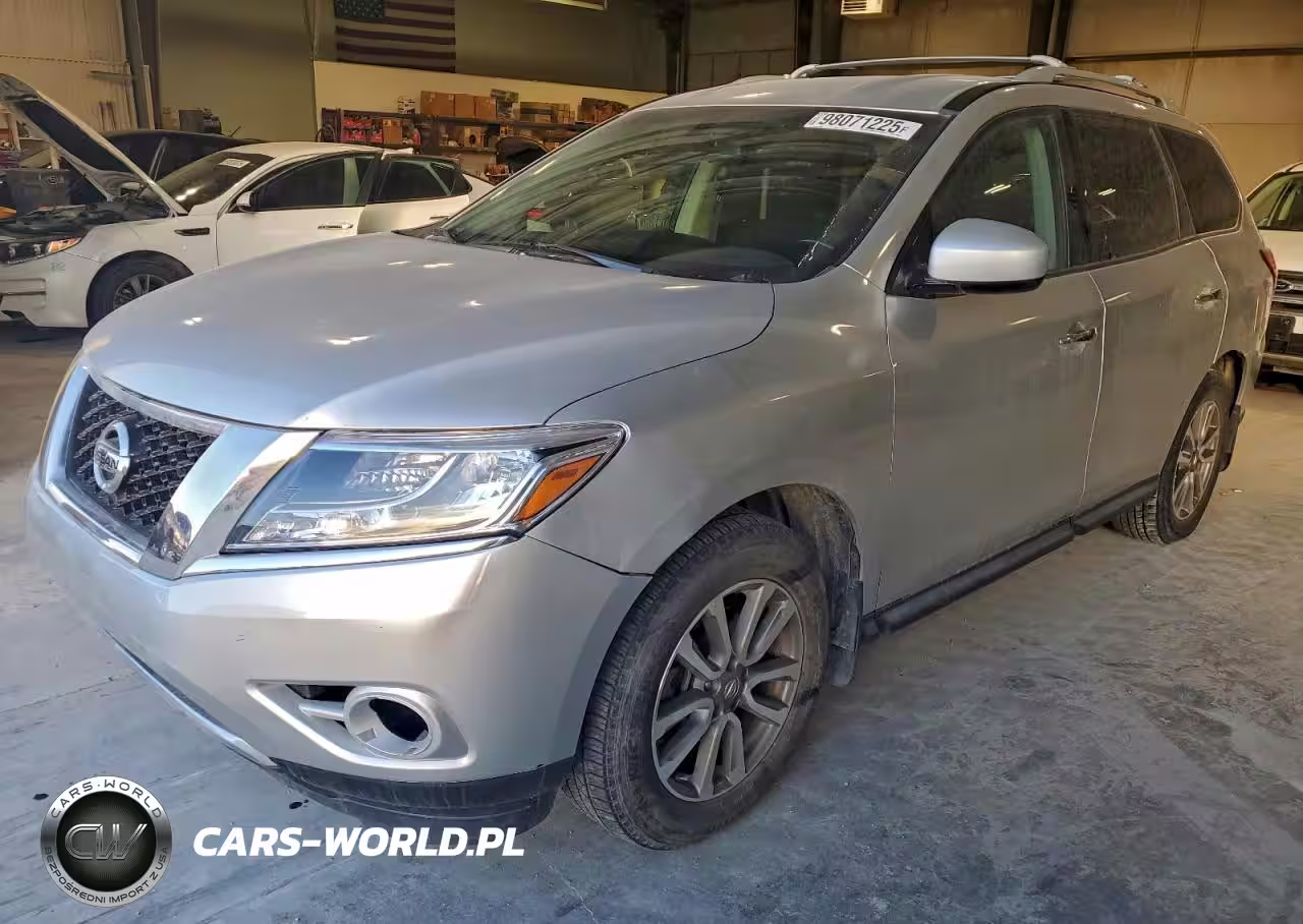 2014 Nissan Pathfinder S