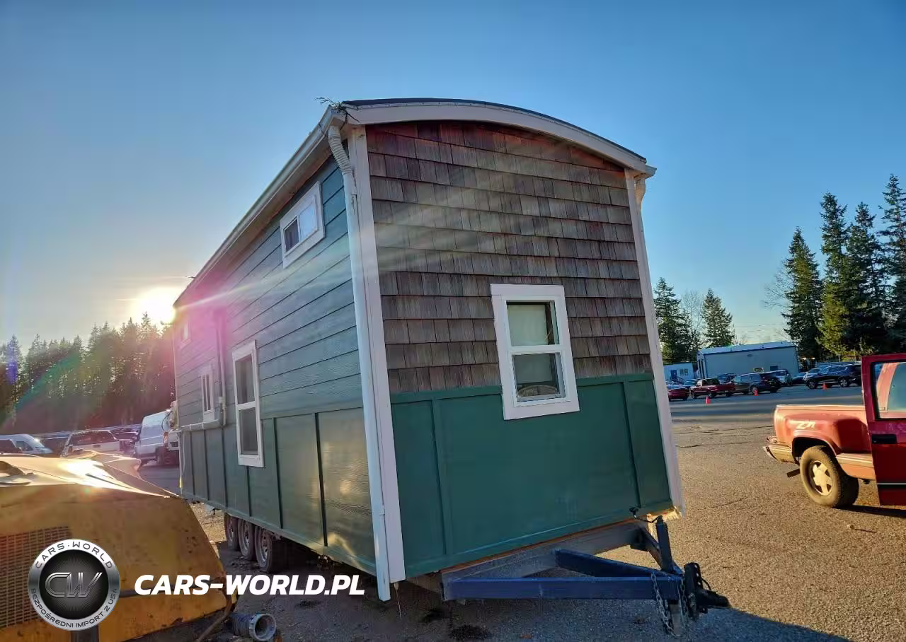 2022 Xf8D Big Little Bungalow