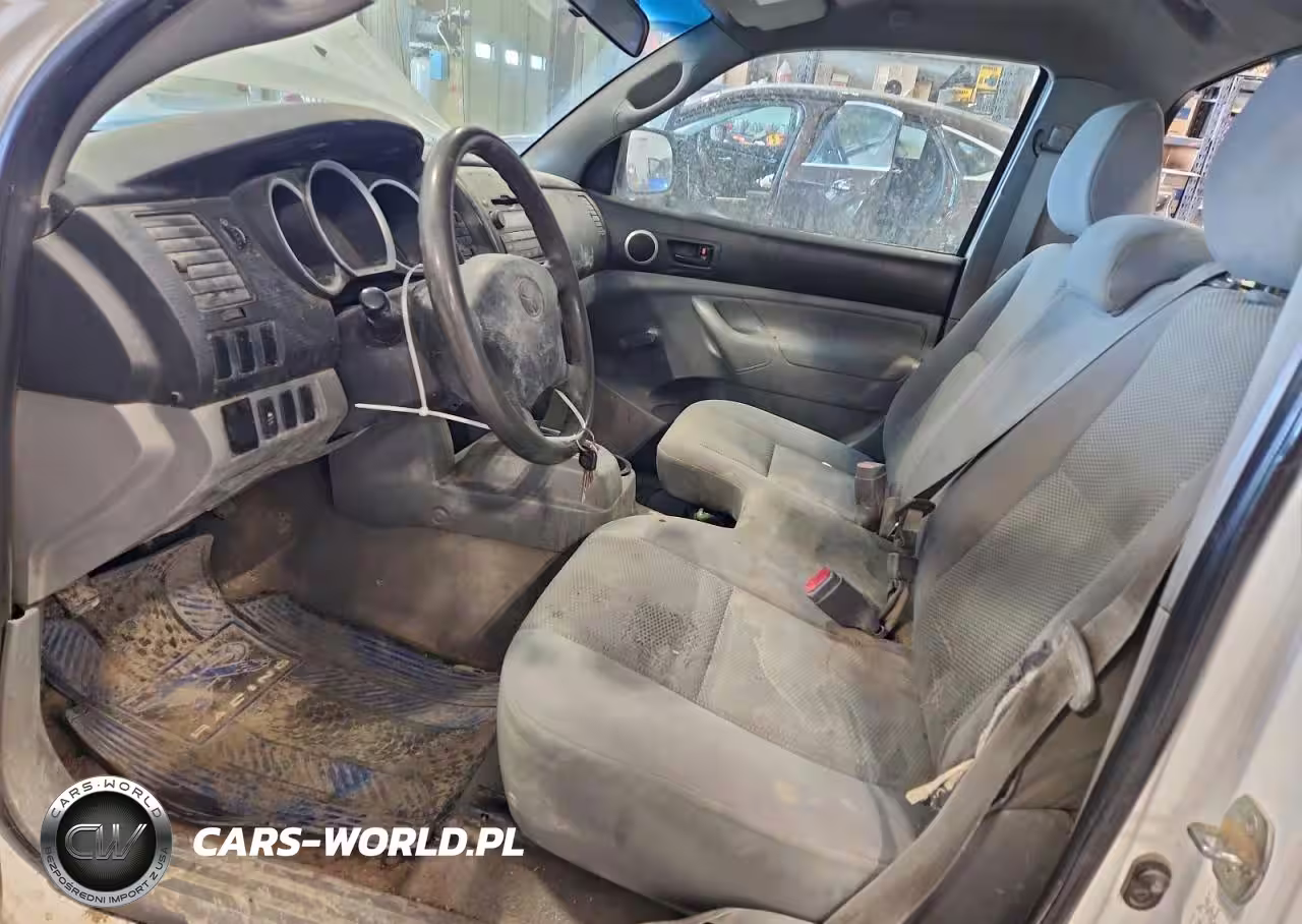2011 Toyota Tacoma VIN:5TFNX4CN4BX003574 - 7