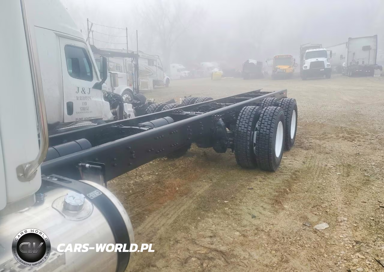 2025 Western Star 47X Chassis Truck Cab And Chassis VIN:5KKHBPDV9SPVV6294 - 9