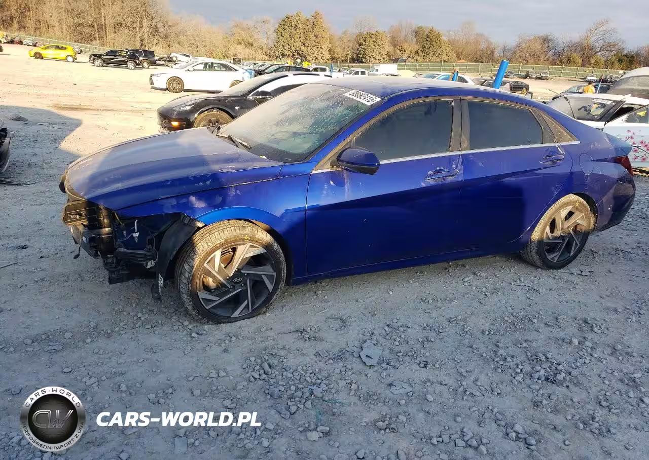 2025 Hyundai Elantra Sel