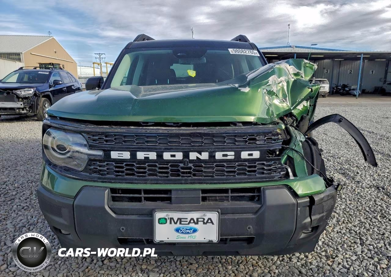 2025 Ford Bronco Sport Outer Banks VIN:3FMCR9CNXSRE92386 - 5
