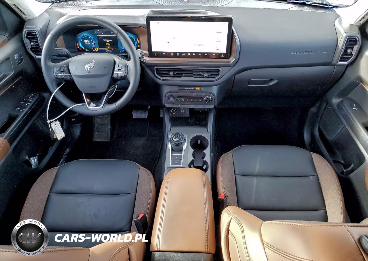 2025 Ford Bronco Sport Outer Banks VIN:3FMCR9CNXSRE92386 - 8