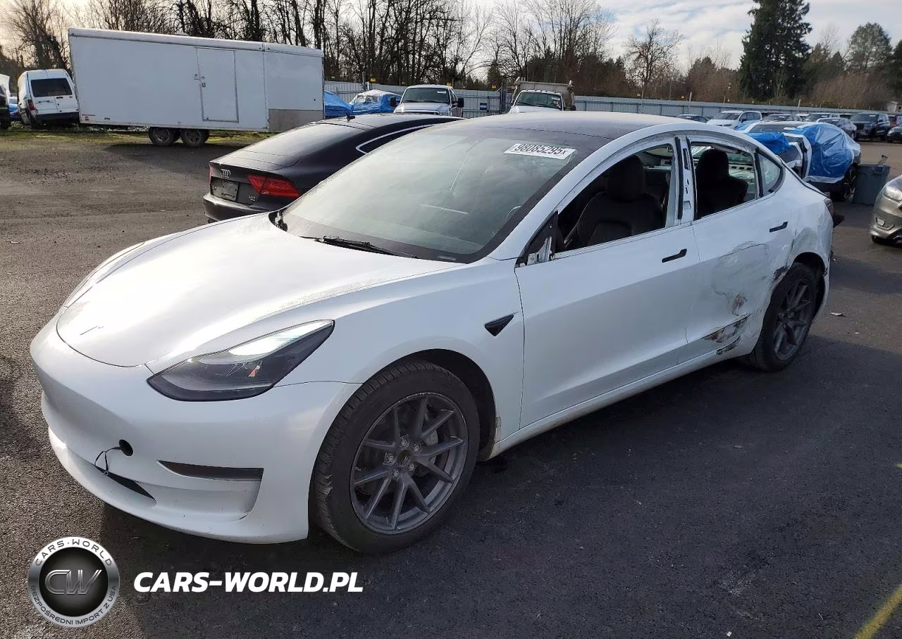 2023 Tesla Model 3 – zdjęcie 1 z 13
