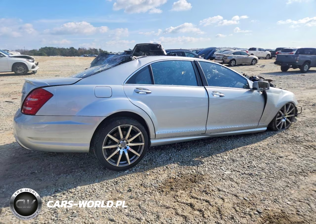 2013 Mercedes-Benz S 550 VIN:WDDNG7DB6DA499933 - 3