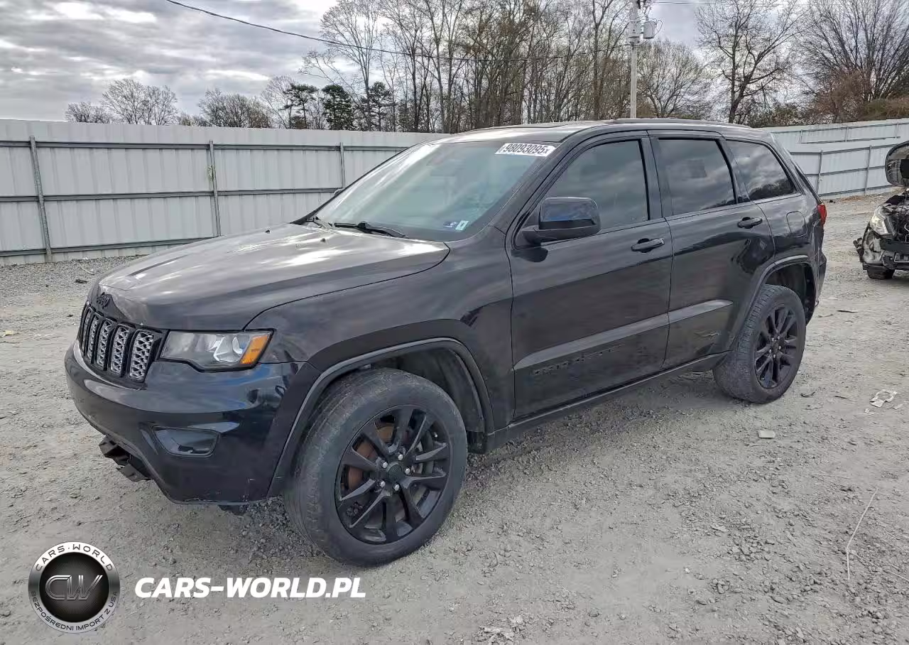 2017 Jeep Grand Cherokee Laredo