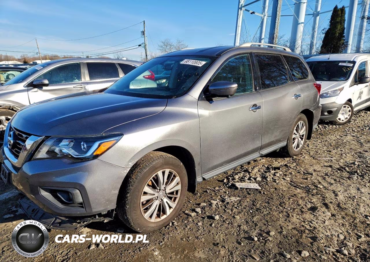 2020 Nissan Pathfinder Sl