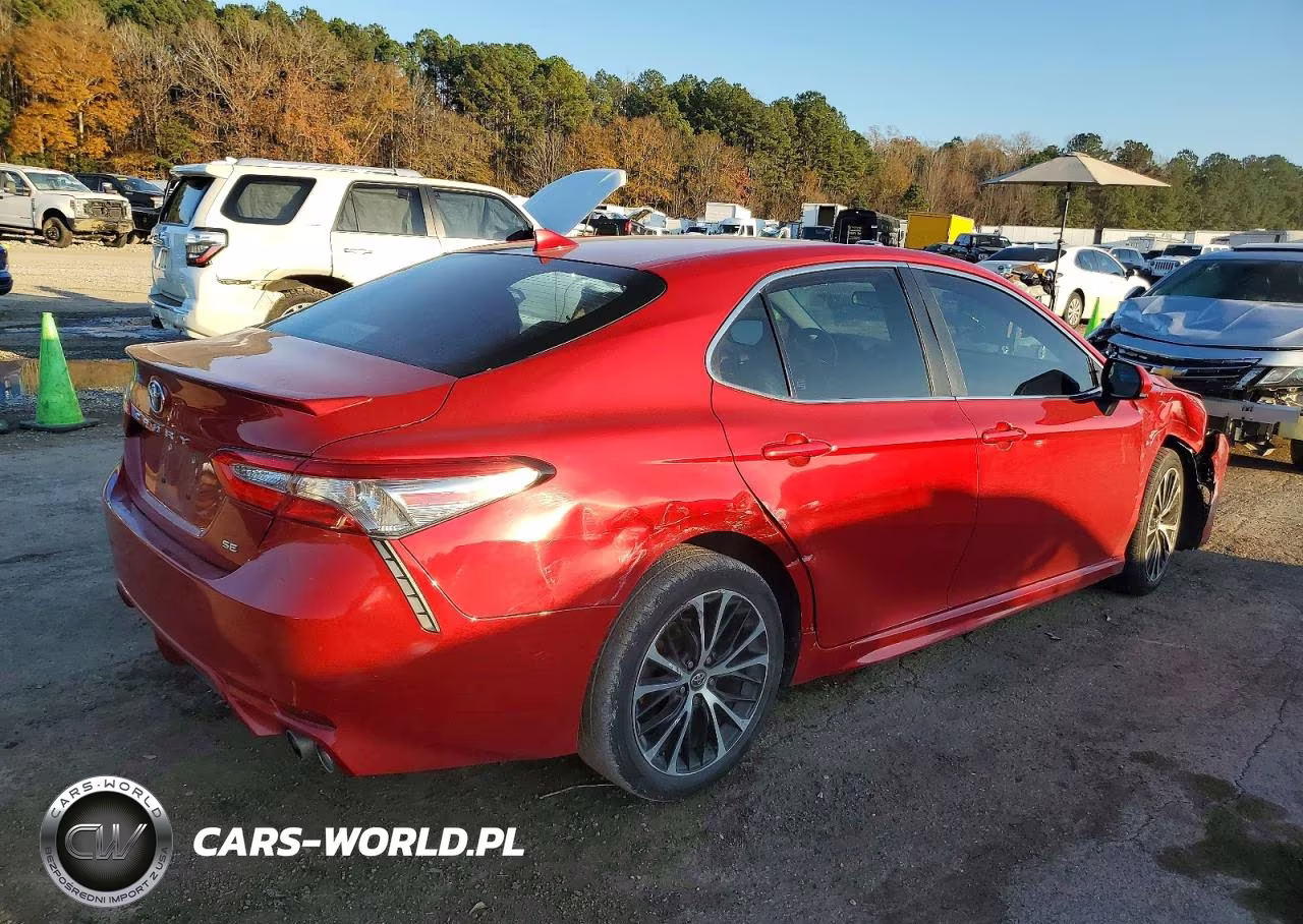 2019 Toyota Camry L VIN:4T1B11HK3KU160057 - 3