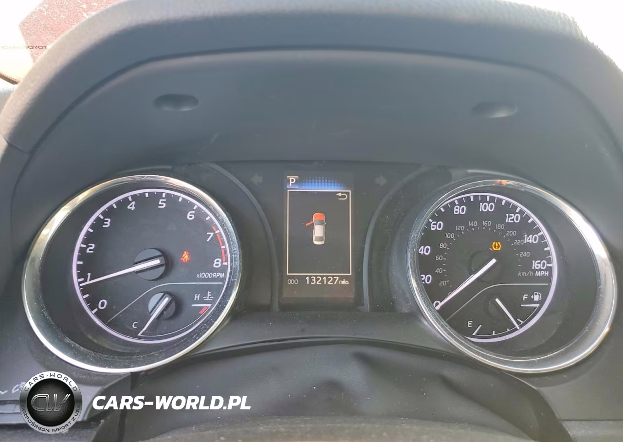 2019 Toyota Camry L VIN:4T1B11HK3KU160057 - 9