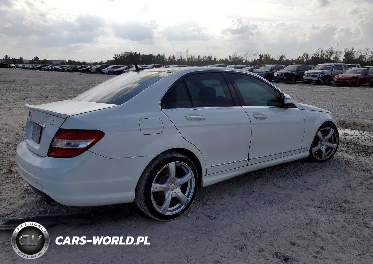 2008 Mercedes-Benz C 300 VIN:WDDGF54XX8R010890 - 3