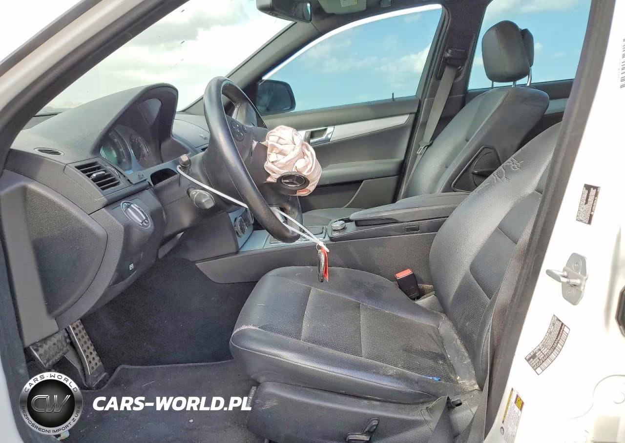 2008 Mercedes-Benz C 300 VIN:WDDGF54XX8R010890 - 7