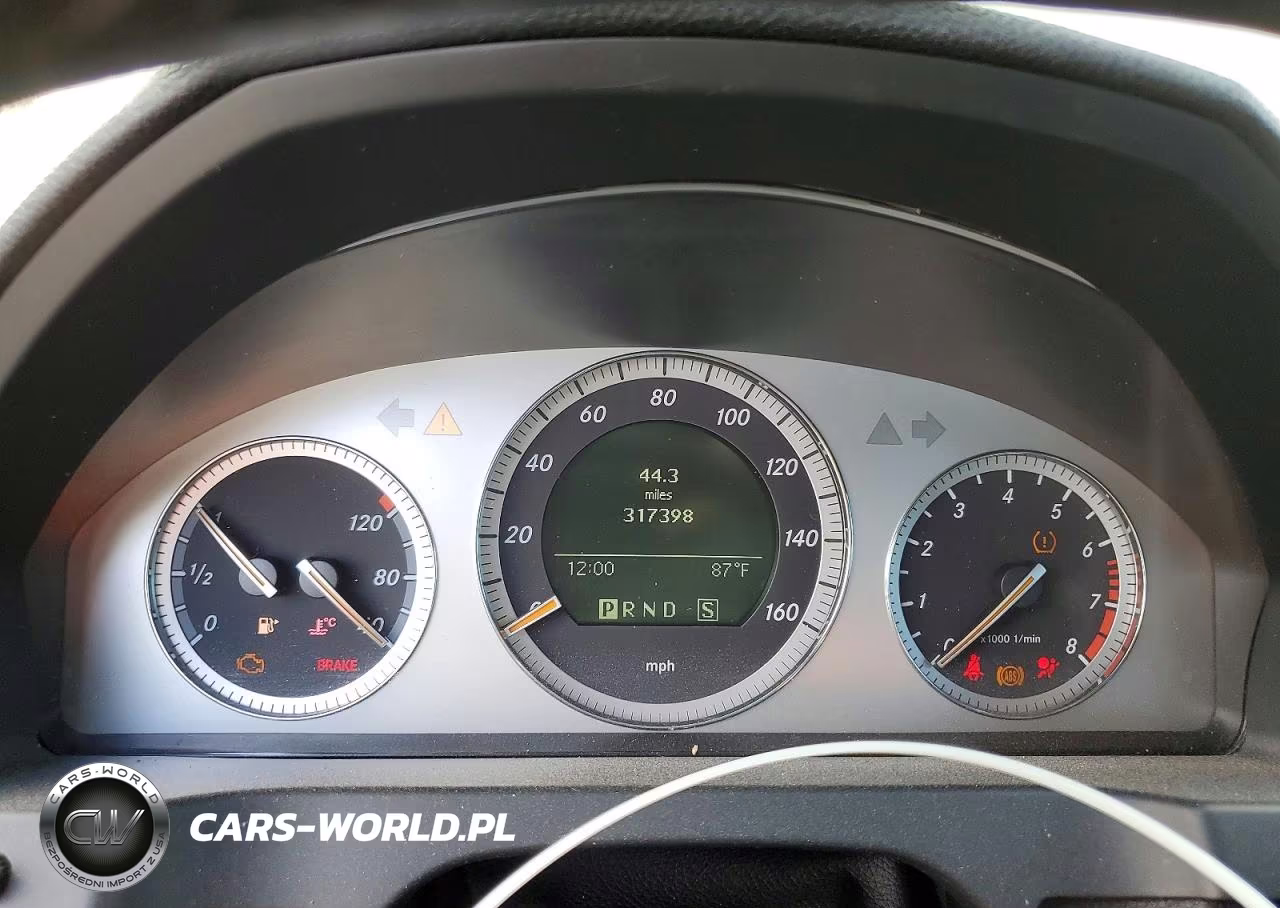 2008 Mercedes-Benz C 300 VIN:WDDGF54XX8R010890 - 9