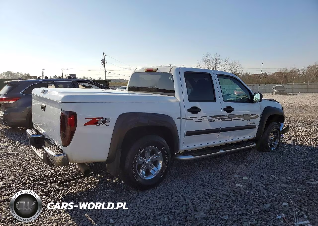 2004 Chevrolet Colorado VIN:1GCDT136748133487 - 3