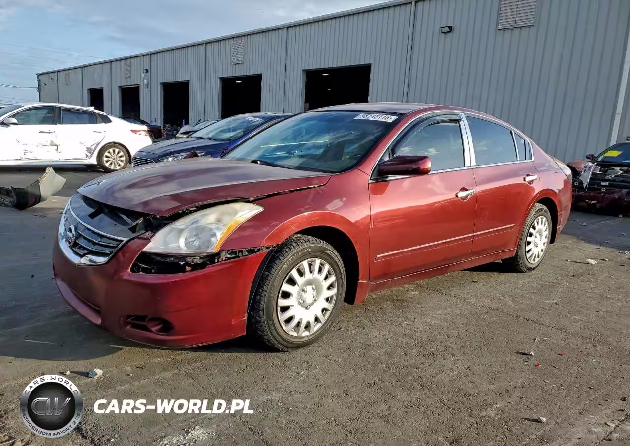 2011 Nissan Altima Base